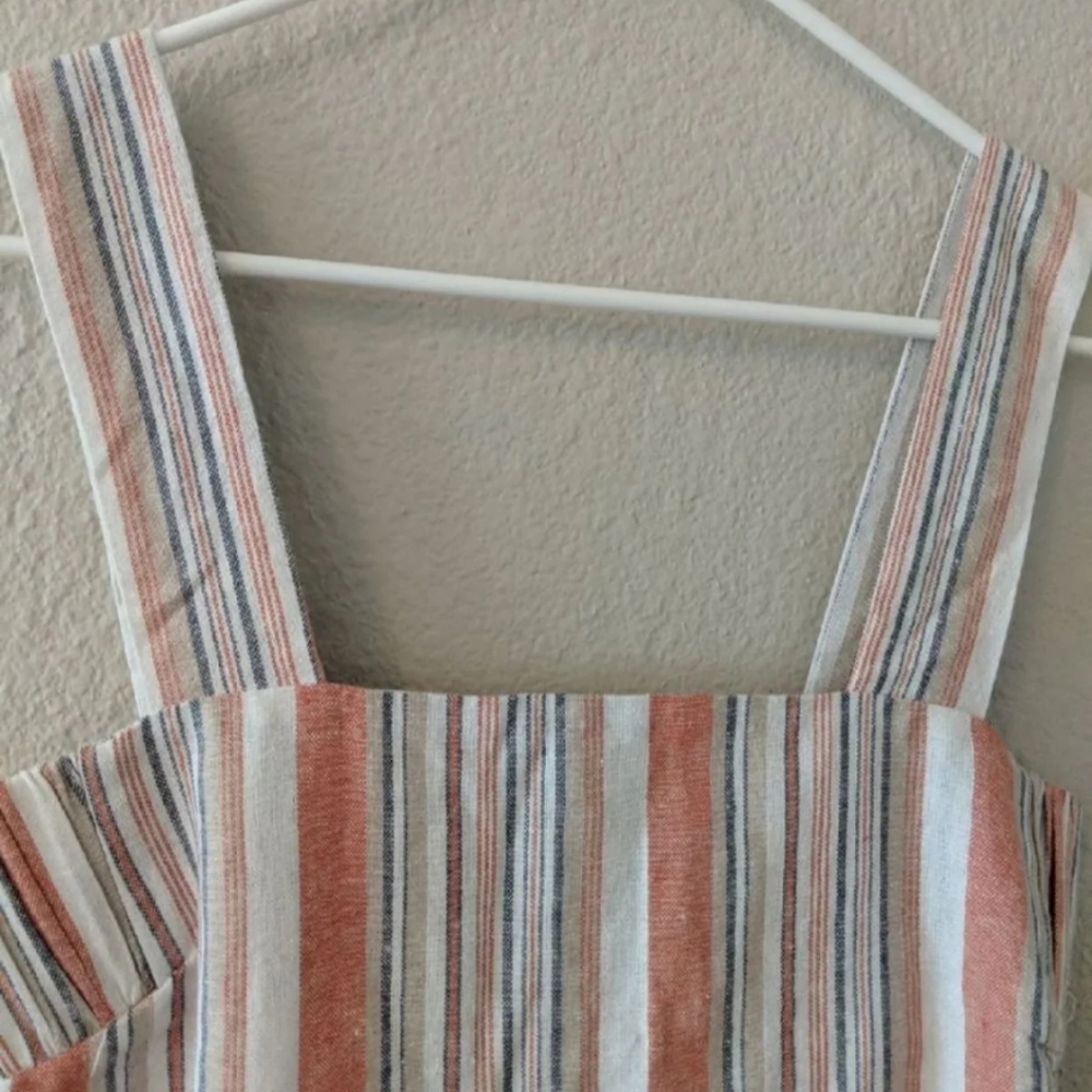 Dress - Picture 6 of 9
